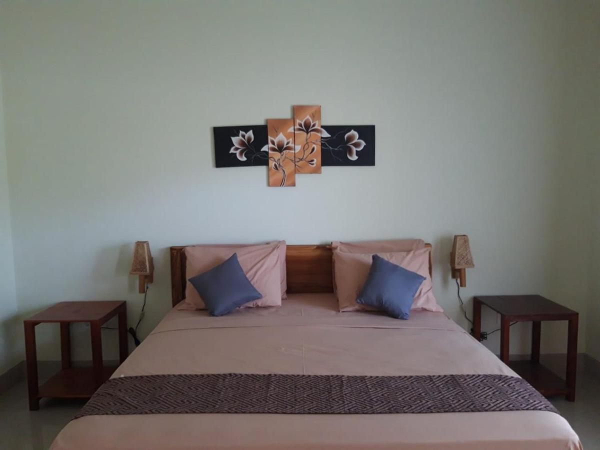 Kamala Hotel Selong Belanak Exterior foto