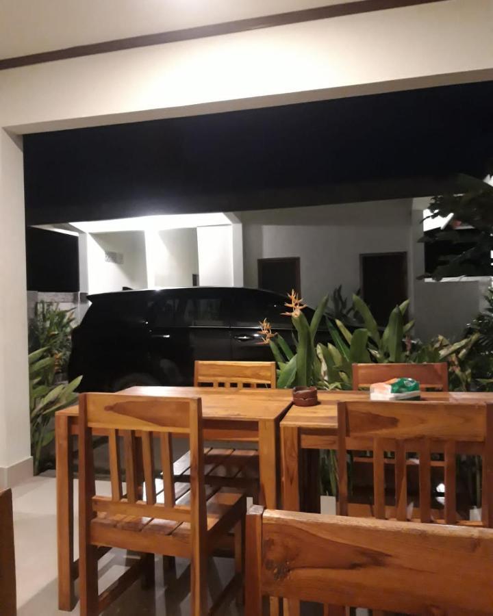 Kamala Hotel Selong Belanak Exterior foto